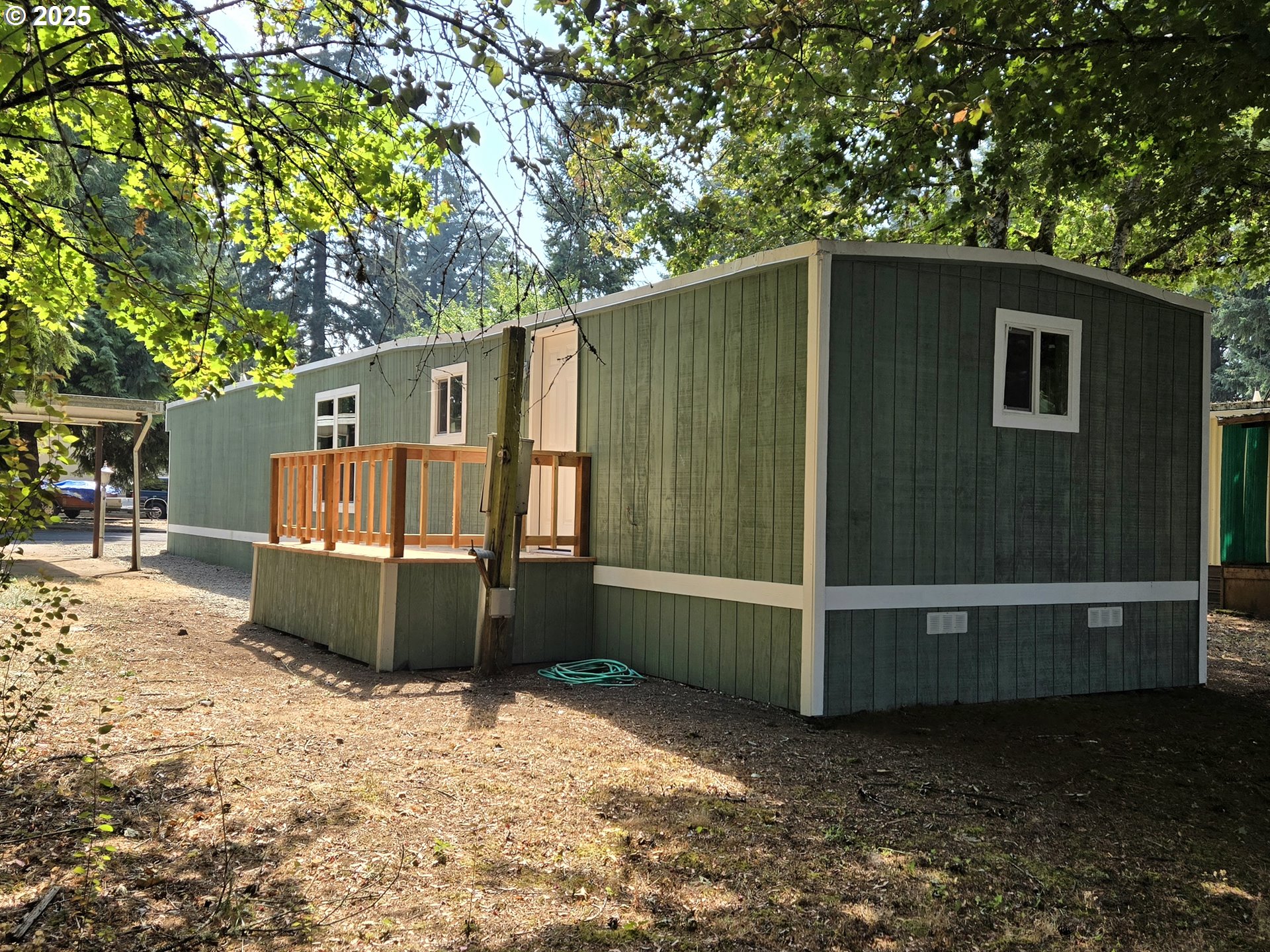 27171 Clear Lake Road, Unit 17 Eugene, OR 97402 - Photo 7 of 35 Gallery Image 7