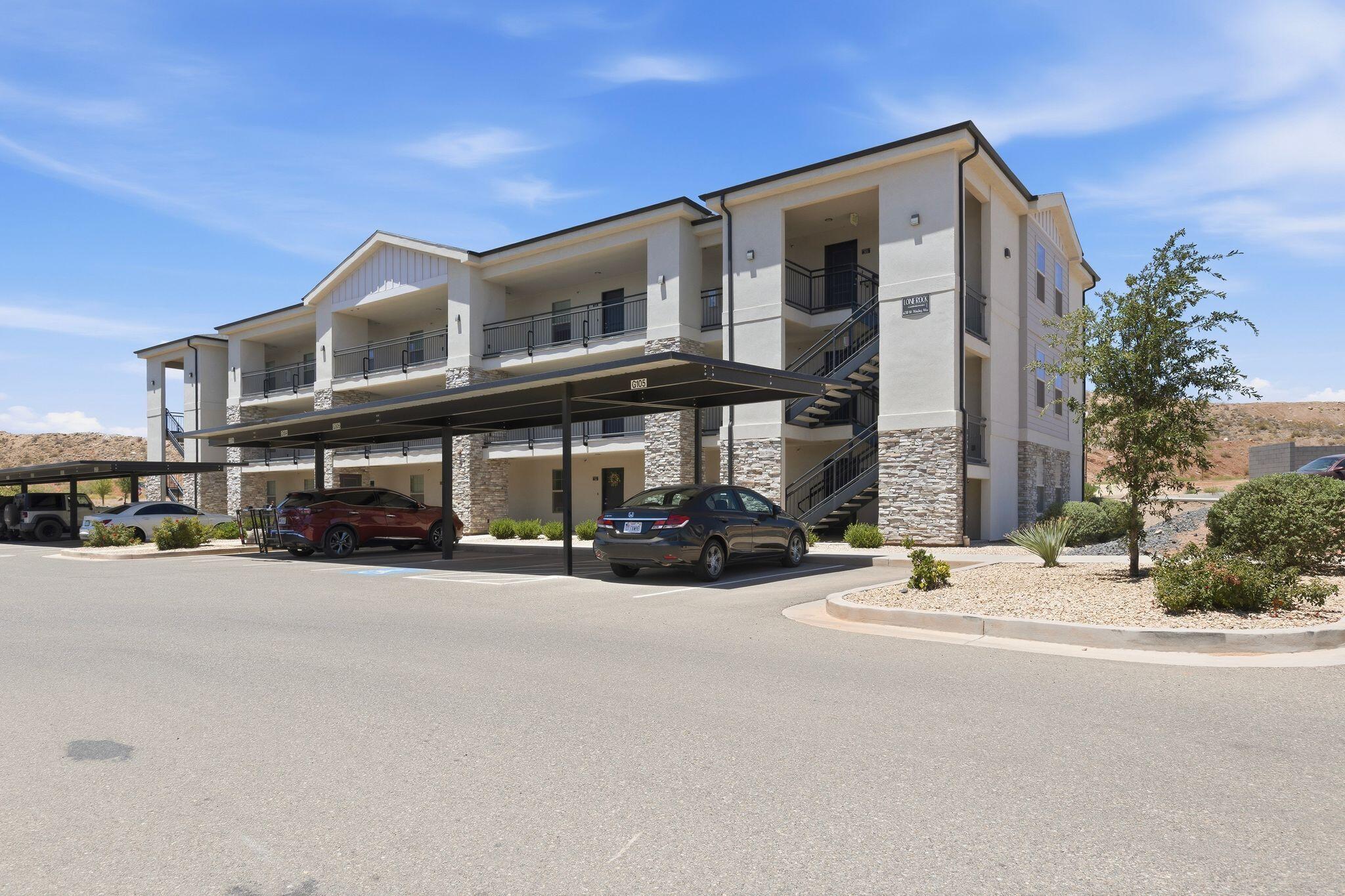 6230 Winding Way, Unit G203 Hurricane, UT 84737 - Photo 2 of 24 GS6A7930