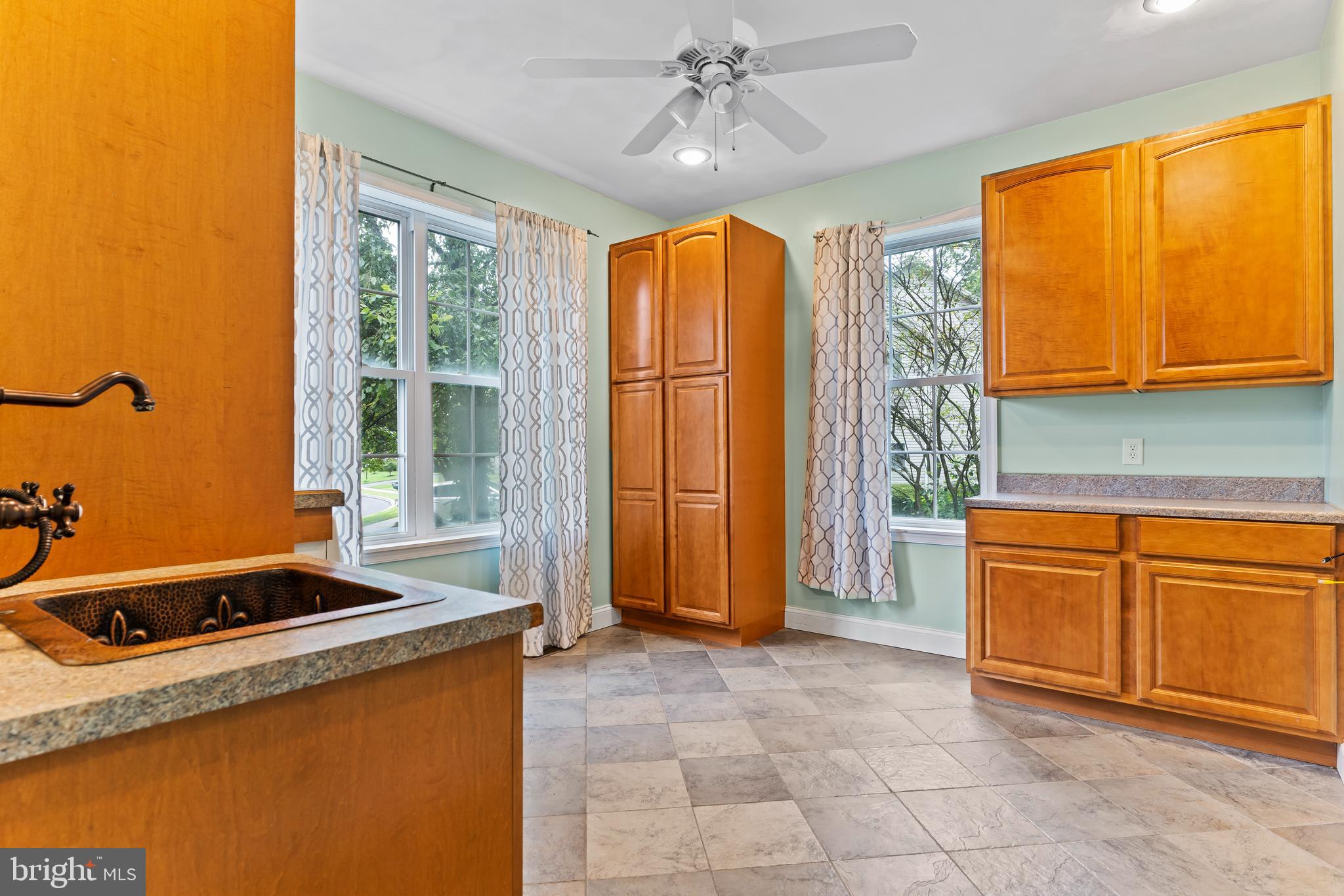 5960 Huntington Cmns Enola, PA 17025 - Photo 21 of 59