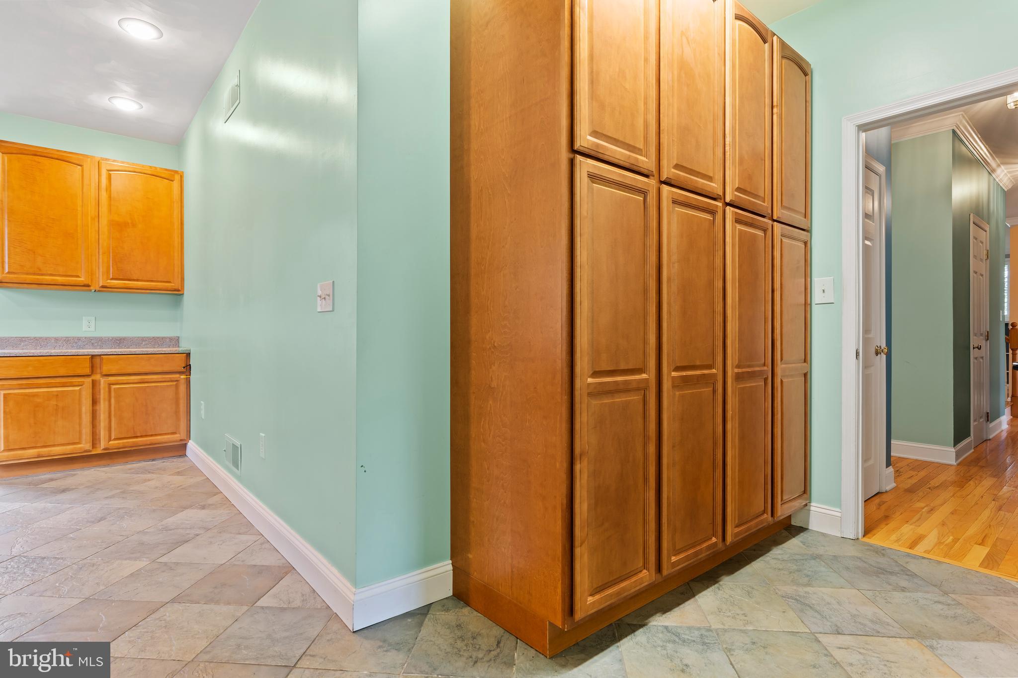 5960 Huntington Cmns Enola, PA 17025 - Photo 22 of 59