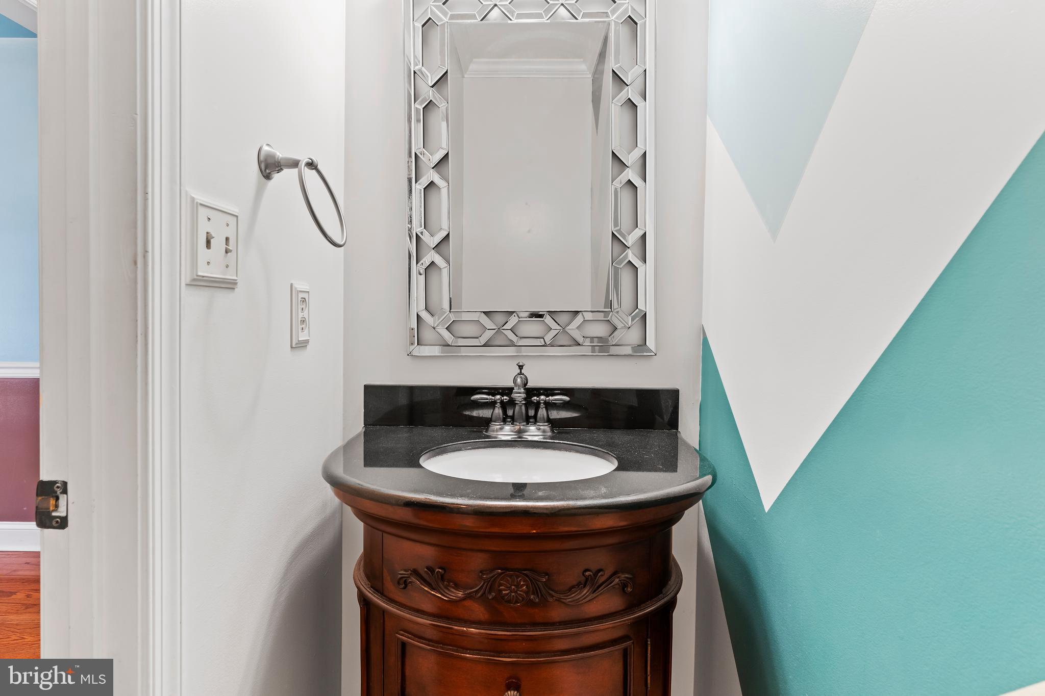 5960 Huntington Cmns Enola, PA 17025 - Photo 24 of 59