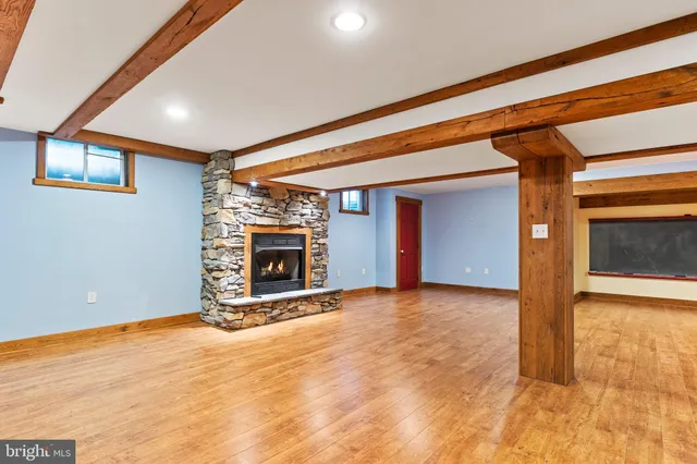 $569,900 | 5960 Huntington Cmns, Enola, PA 17025