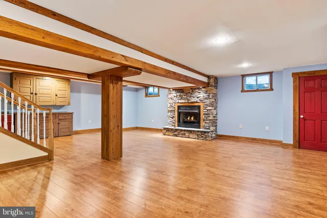 $569,900 | 5960 Huntington Cmns, Enola, PA 17025