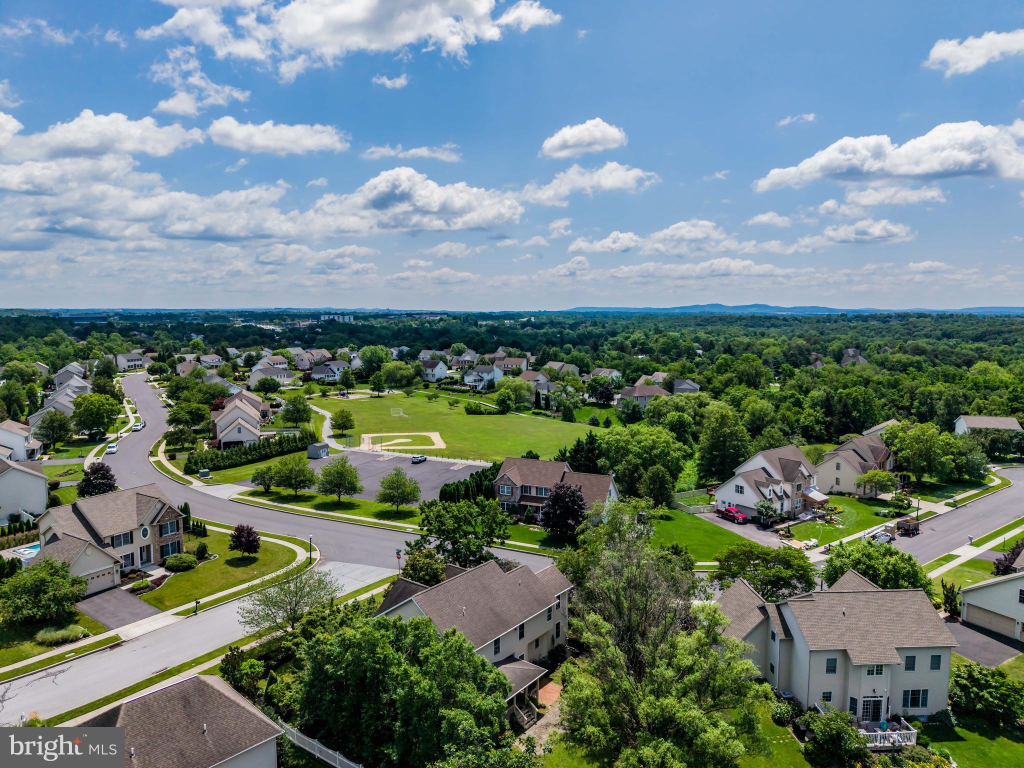 5960 Huntington Cmns Enola, PA 17025 - Photo 48 of 59