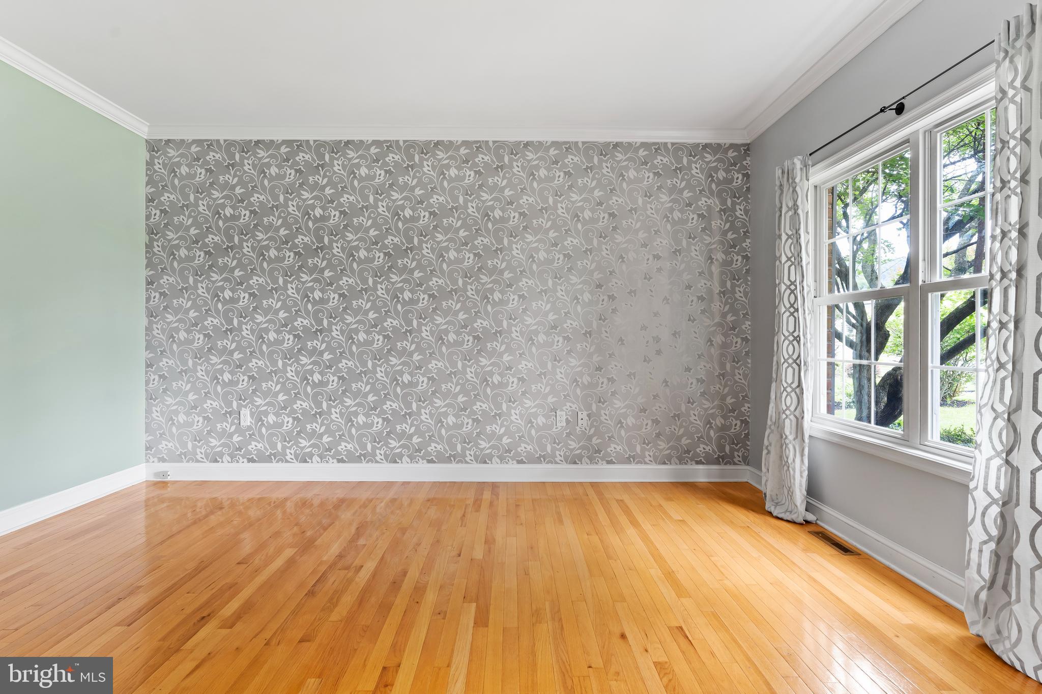 5960 Huntington Cmns Enola, PA 17025 - Photo 9 of 59