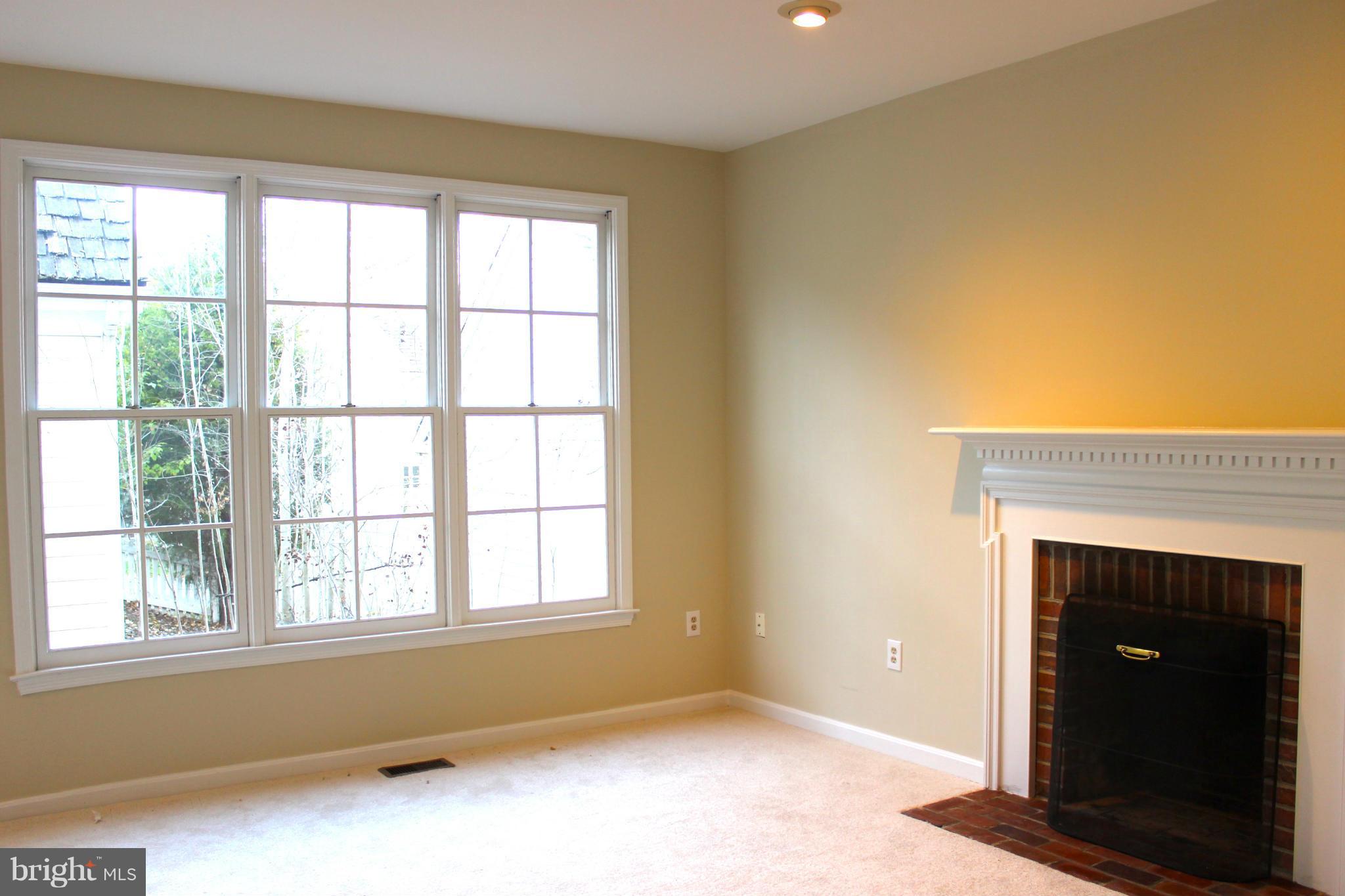 223 Little Quarry Road Gaithersburg, MD 20878 - Photo 7 of 14 Family Room