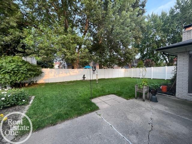 47916 Chrys Road Macomb, MI 48044 - Photo 27 of 29