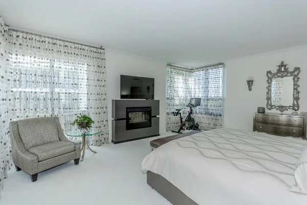 $14,999 | 3120 South Ocean Boulevard, Unit 3202, Palm Beach, FL 33480
