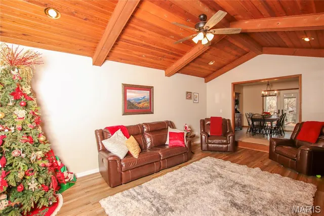 $440,000 | 3157 Highway 185, New Haven, MO 63068