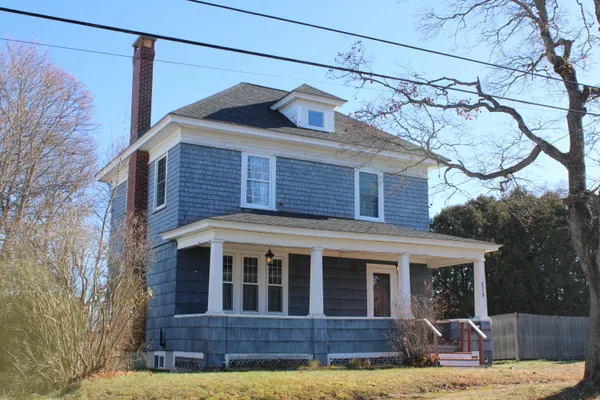 $179,900 | 175 Maine Avenue, Millinocket, ME 04462