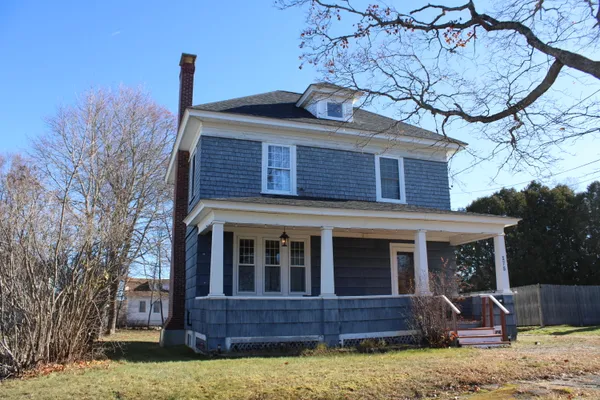 $179,900 | 175 Maine Avenue, Millinocket, ME 04462