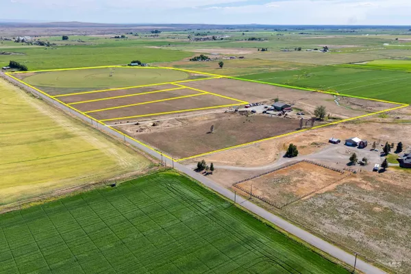 $1,049,000 | 1250 East 963rd Street North, Richfield, ID 83349