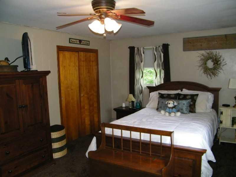 738 Frankfort Road Monaca, PA 15061 - Photo 11 of 25 Bedroom.