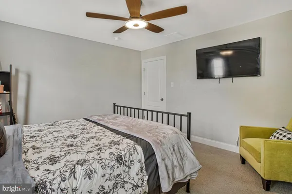 $825,000 | 812 Phyllis Street, Odenton, MD 21113
