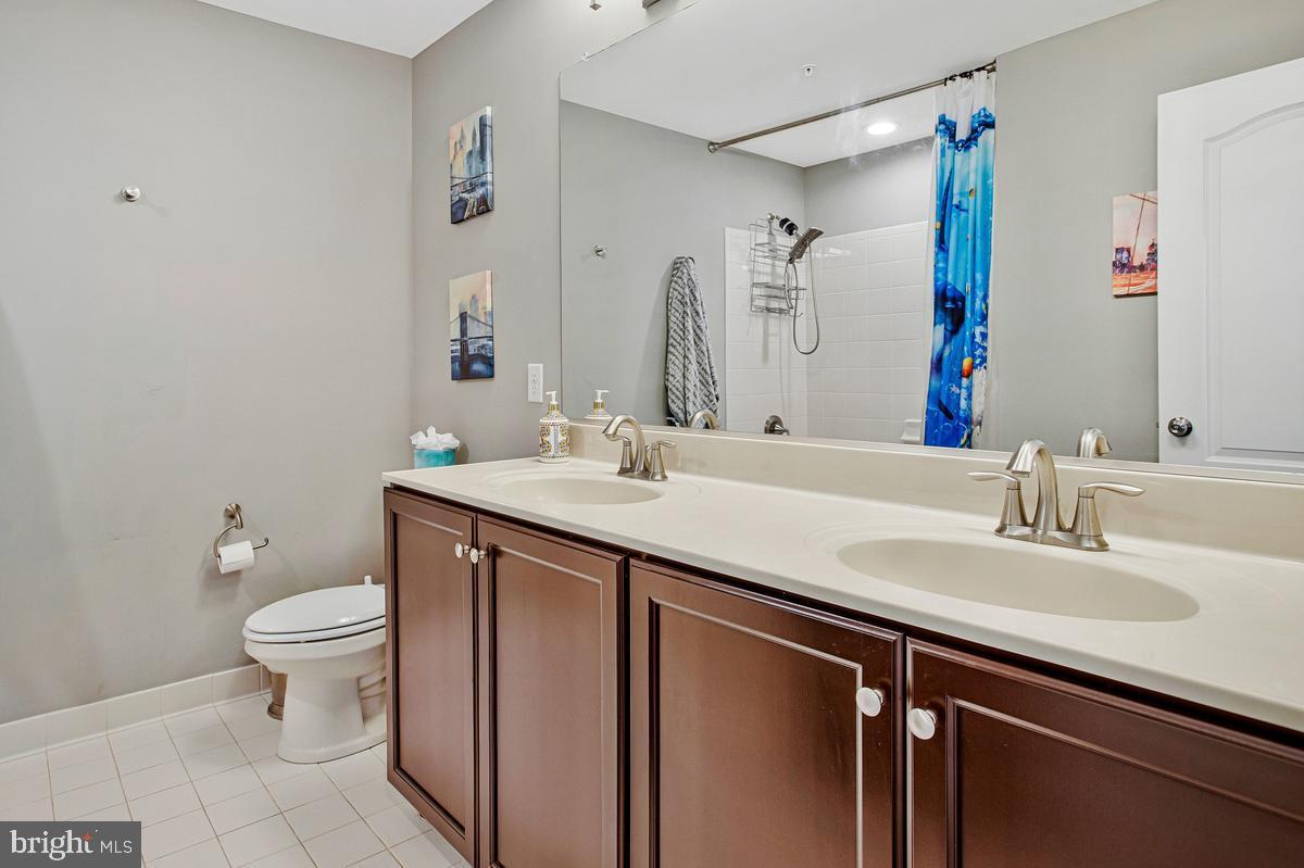 812 Phyllis Street Odenton, MD 21113 - Photo 31 of 53 Bath 2
