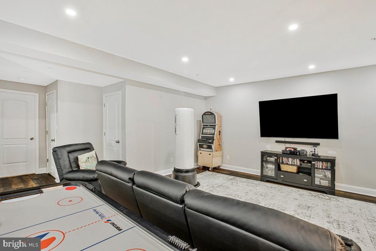 812 Phyllis Street Odenton, MD 21113 - Photo 36 of 53 Recreation Room