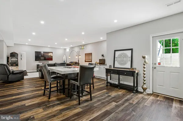 $825,000 | 812 Phyllis Street, Odenton, MD 21113
