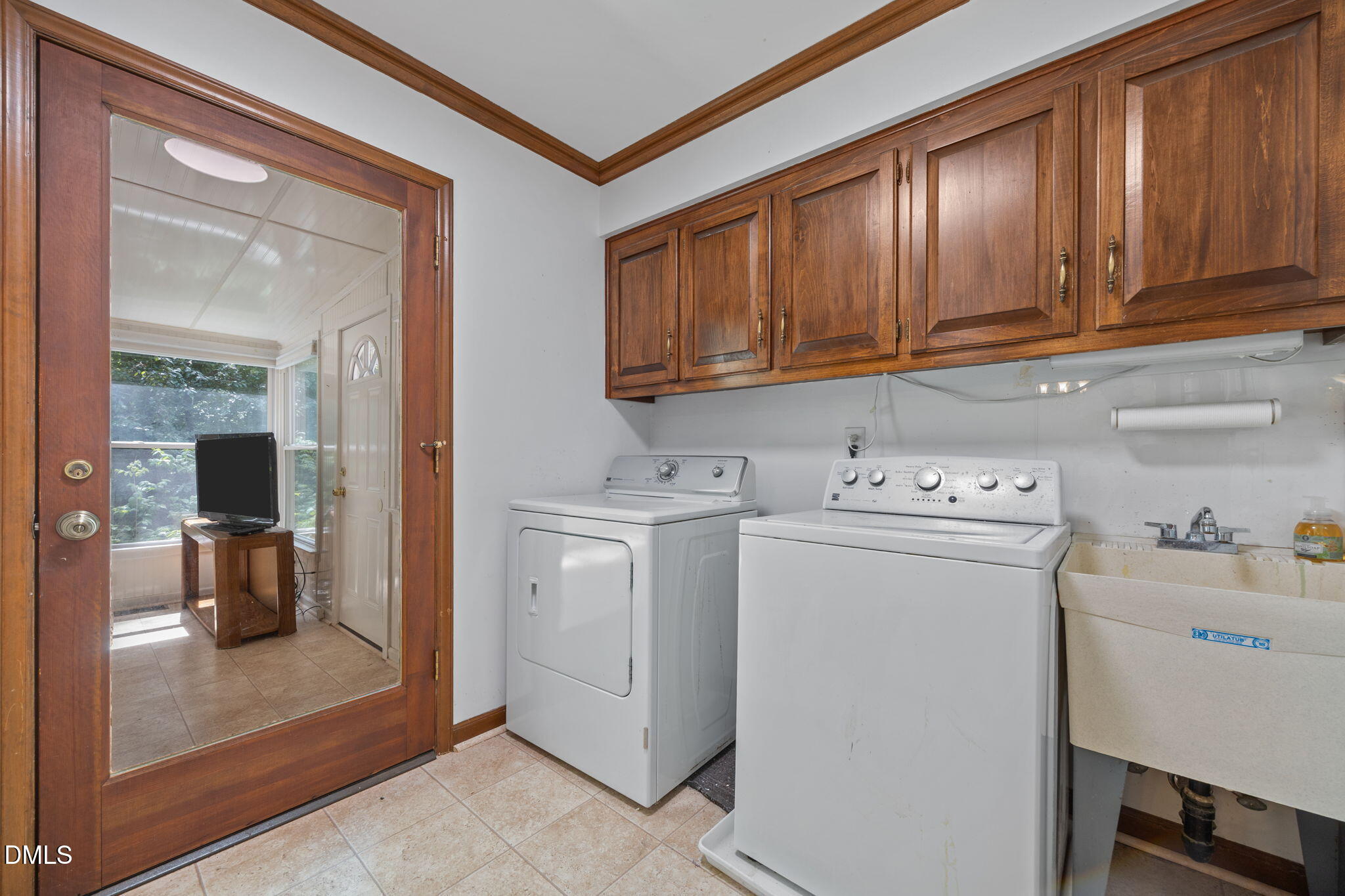 8705 Trailing Cedar Court Raleigh, NC 27613 - Photo 23 of 46 29-web-or-mls-IMG_3720