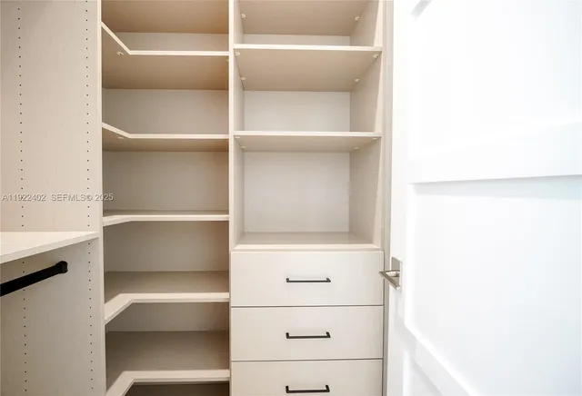 $25,000 | 333 Northeast Spanish Court, Boca Raton, FL 33432