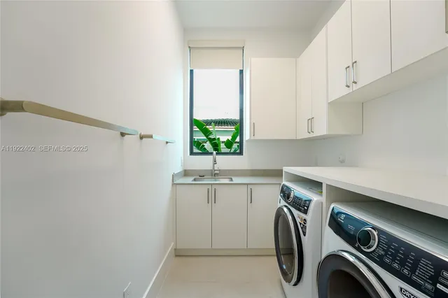 $25,000 | 333 Northeast Spanish Court, Boca Raton, FL 33432