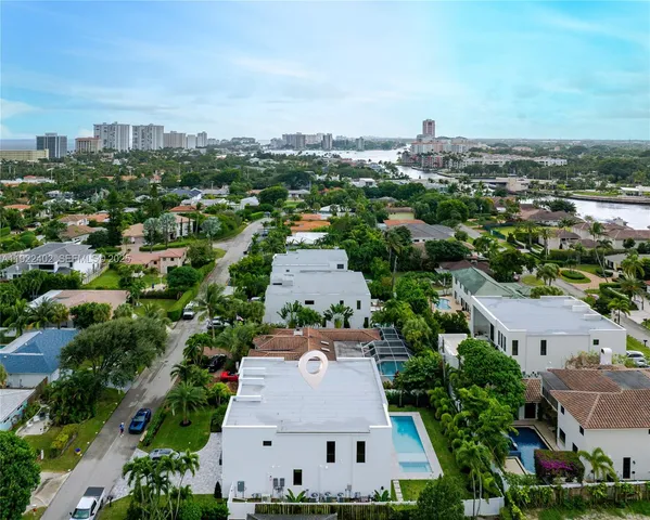 $25,000 | 333 Northeast Spanish Court, Boca Raton, FL 33432