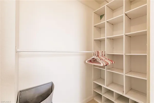 $3,995 | 4700 St Croix Lane, Unit 318, Naples, FL 34109