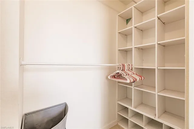 $3,995 | 4700 St Croix Lane, Unit 318, Naples, FL 34109