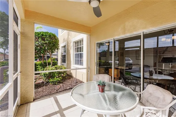 $3,995 | 4700 St Croix Lane, Unit 318, Naples, FL 34109