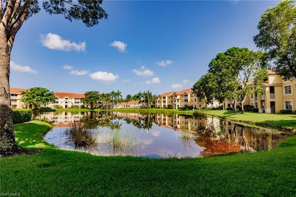 $3,995 | 4700 St Croix Lane, Unit 318, Naples, FL 34109