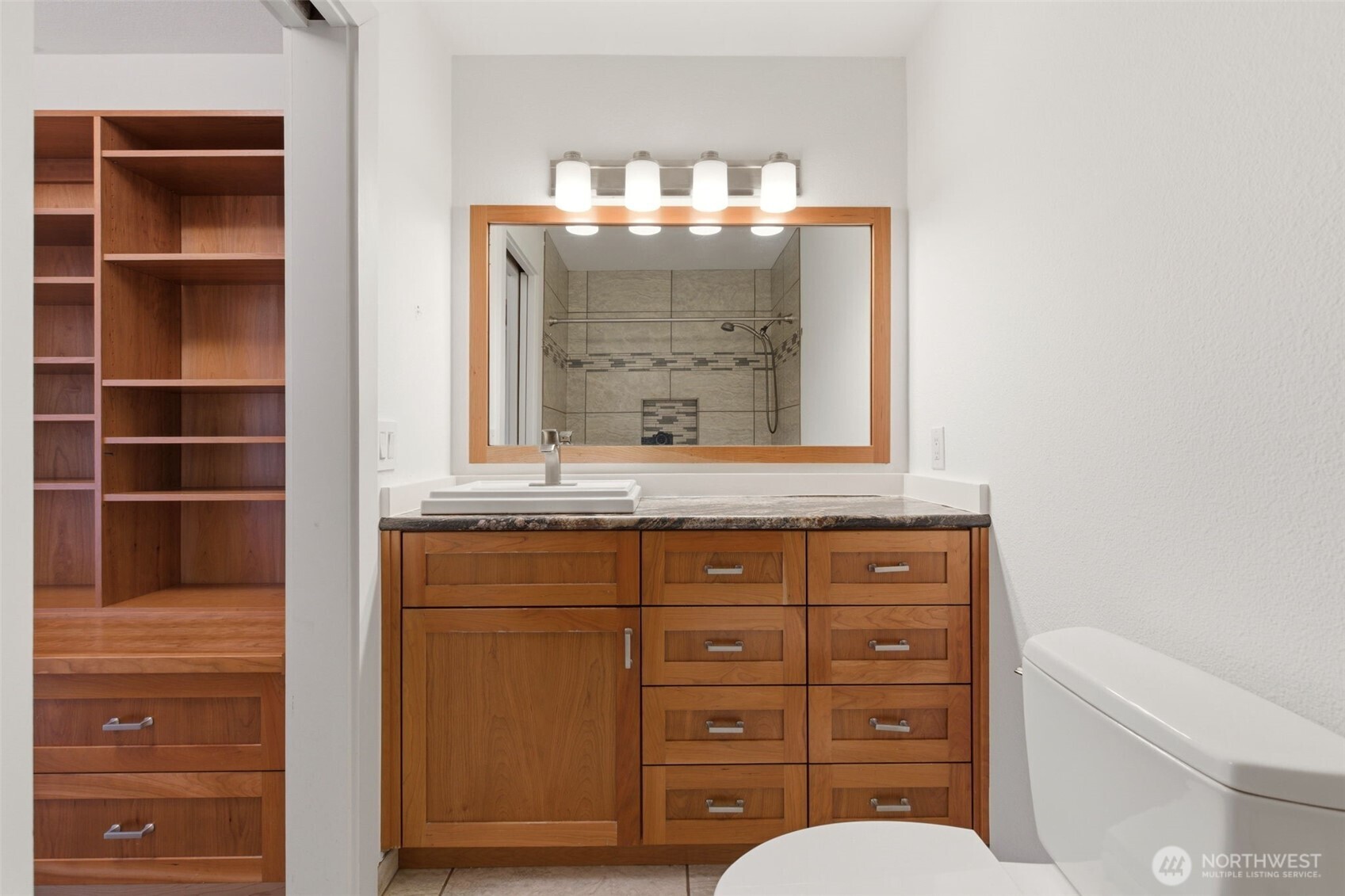 800 North Allen Place, Unit 401 Seattle, WA 98103 - Photo 15 of 32