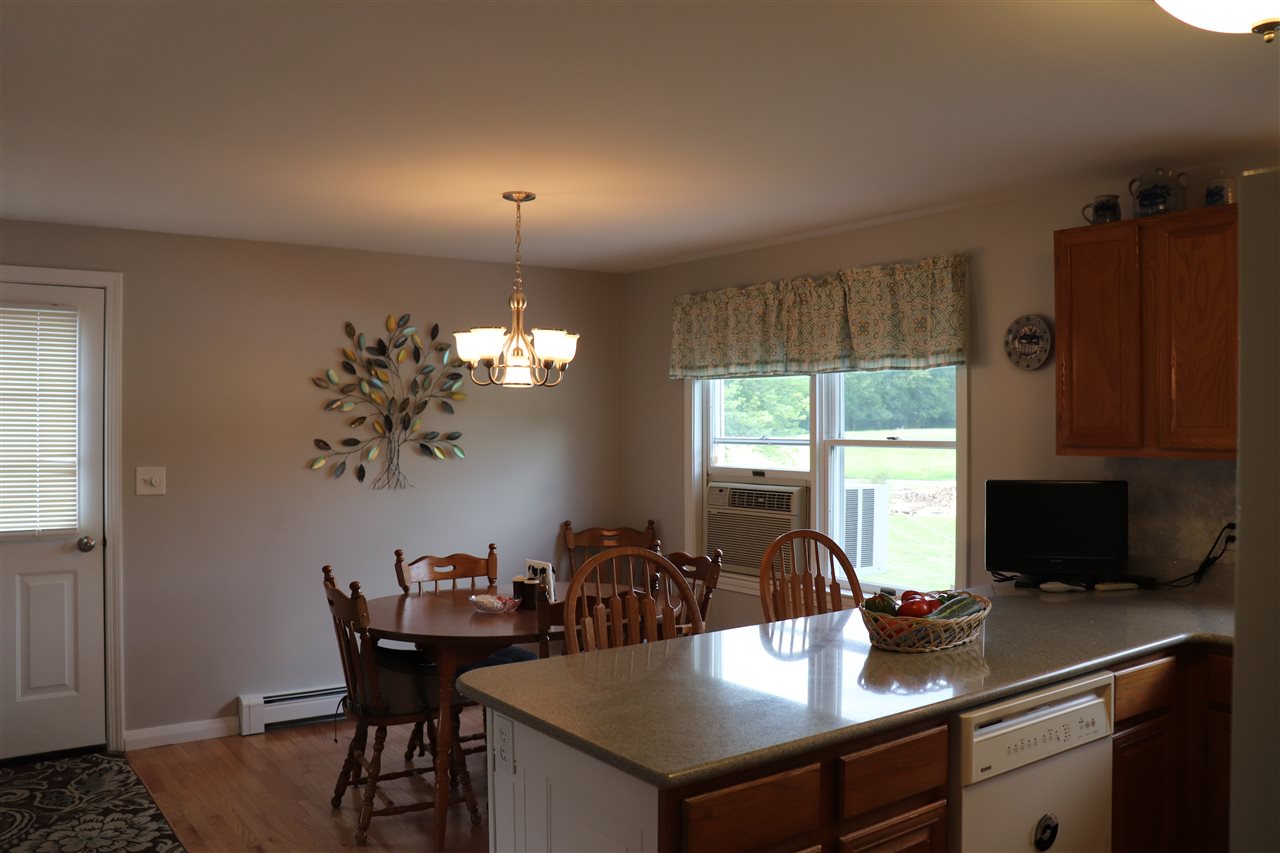 20 Jacobs Drive Rochester, NH 03867 - Photo 8 of 28