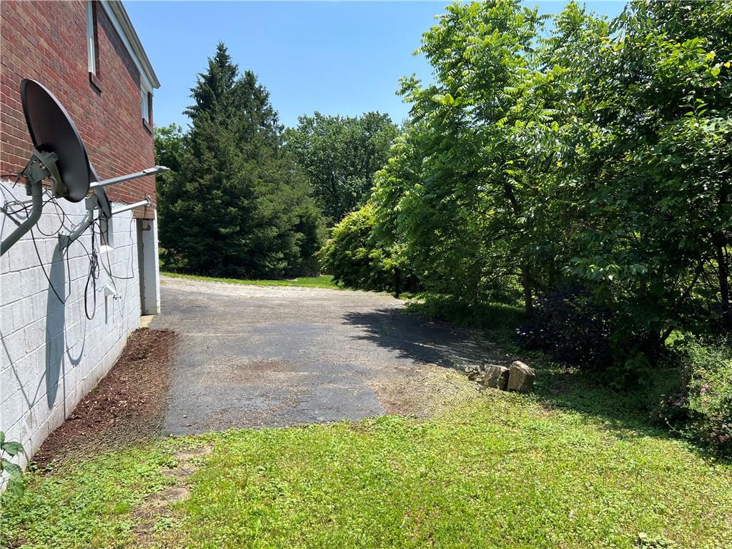 238 Humphrey Road Greensburg, PA 15601 - Photo 17 of 18