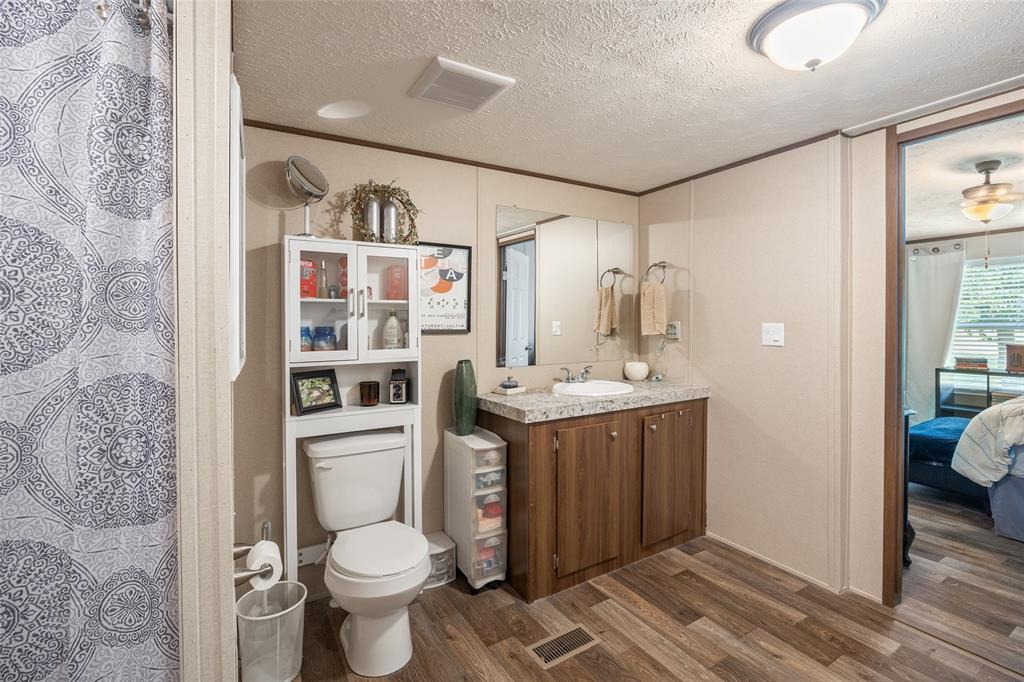 514 Blue Sky Court Springtown, TX 76082 - Photo 29 of 40