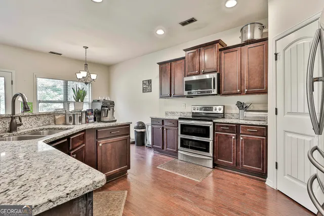 $499,990 | 40 Couch Court, Senoia, GA 30276