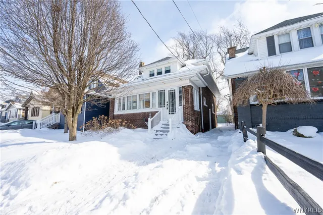 $249,900 | 179 Columbus Avenue, Buffalo, NY 14220