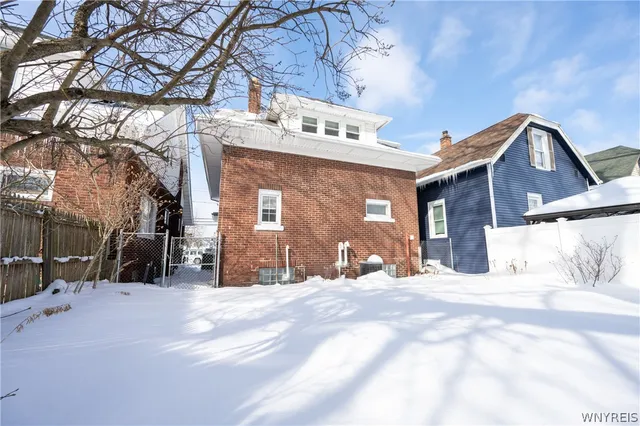 $249,900 | 179 Columbus Avenue, Buffalo, NY 14220