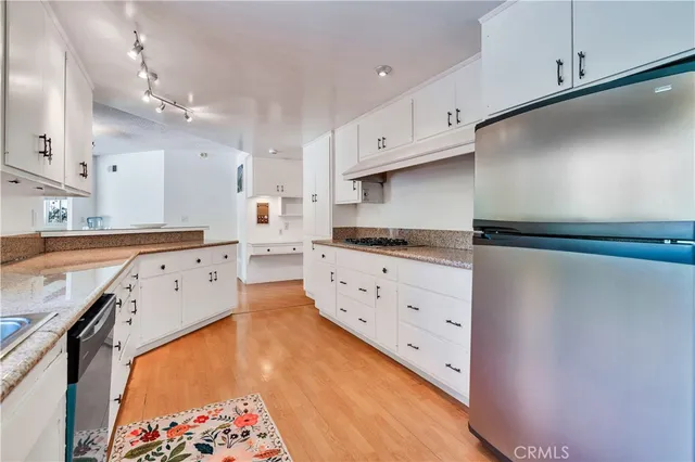 $1,458,000 | 211 Peacock Lane, Montebello, CA 90640