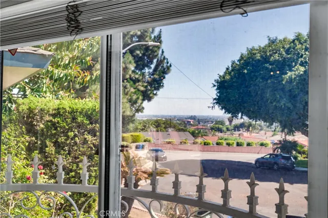 $1,458,000 | 211 Peacock Lane, Montebello, CA 90640