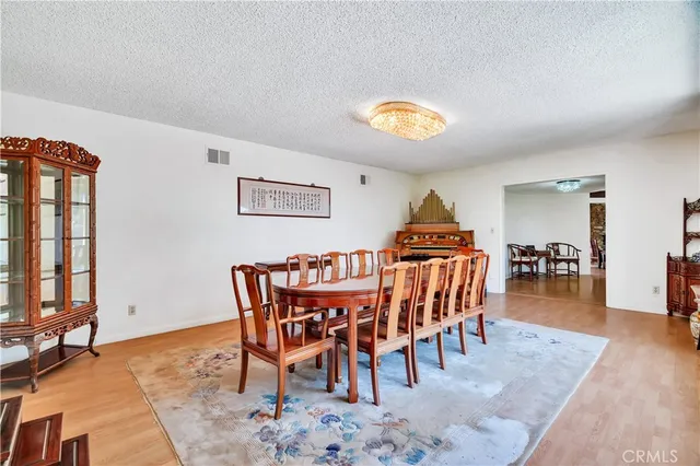 $1,458,000 | 211 Peacock Lane, Montebello, CA 90640