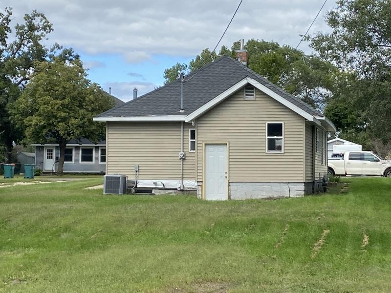 128 Dakota Avenue Southeast Staples, MN 56479 - Photo 14 of 15