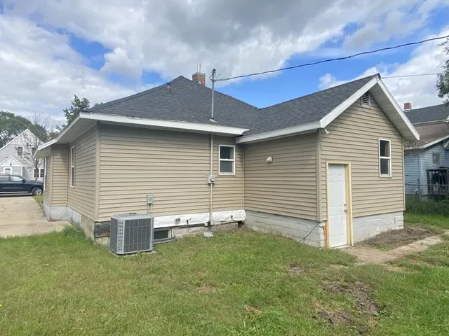$154,900 | 128 Dakota Avenue Southeast, Staples, MN 56479
