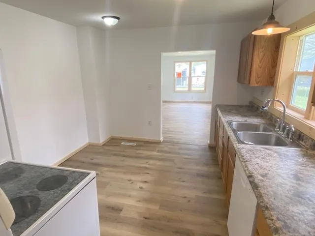 $154,900 | 128 Dakota Avenue Southeast, Staples, MN 56479