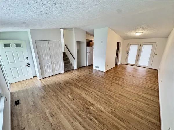 $2,399 | 100 Roswell Farms Court, Roswell, GA 30075