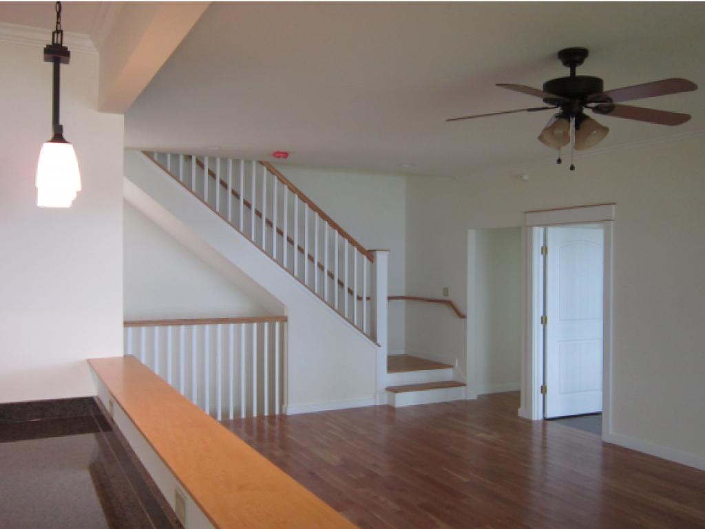 717 Bay Road, Unit 717 Shelburne, VT 05482 - Photo 4 of 8 Gallery Image 4