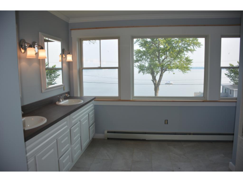 717 Bay Road, Unit 717 Shelburne, VT 05482 - Photo 7 of 8 Gallery Image 7