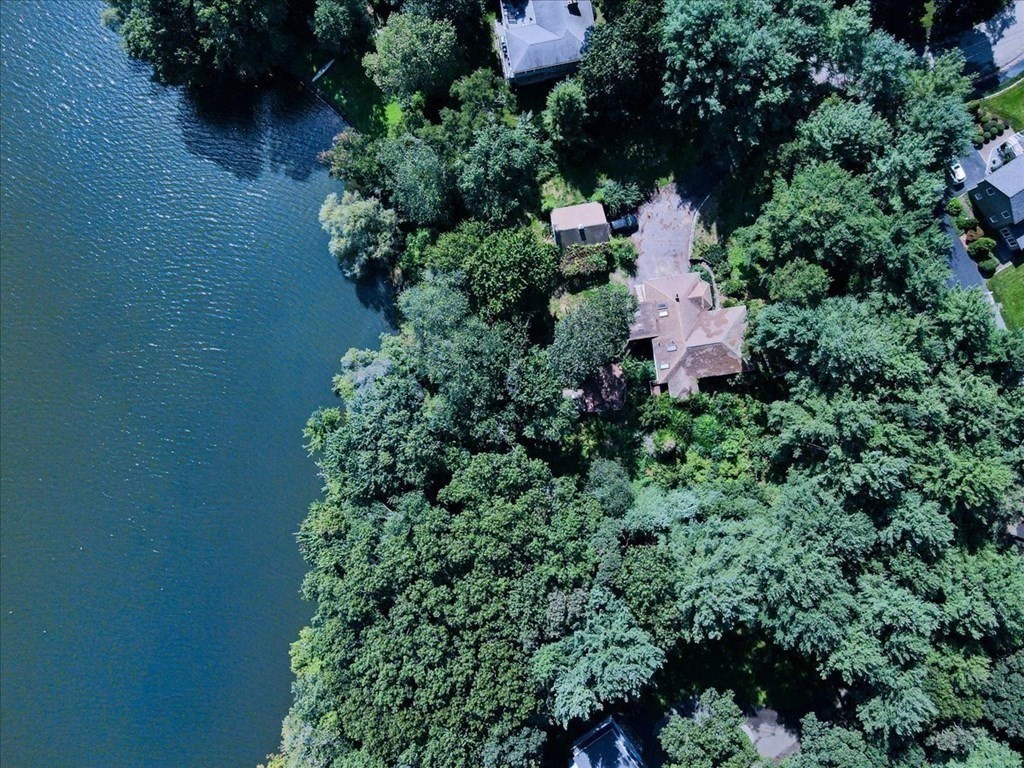 43 Woodruff Road Walpole, MA 02081 - Photo 26 of 32 Gallery Image 26