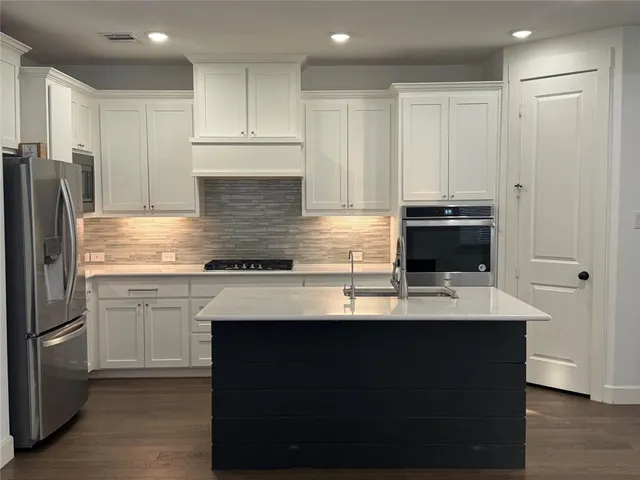 $3,395 | 2152 Hermann Lane, Carrollton, TX 75010