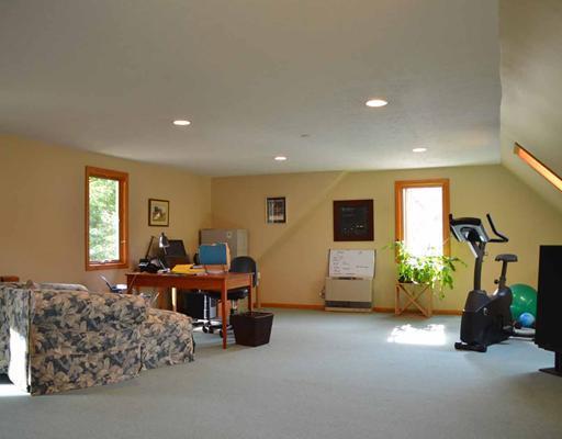 162 Ocean House Road Cape Elizabeth, ME 04107 - Photo 22 of 25 Den/Family/Great Room. Heated space...