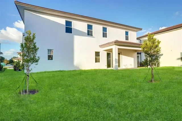 $8,000 | 12328 Southwest 43rd Street, Davie, FL 33330