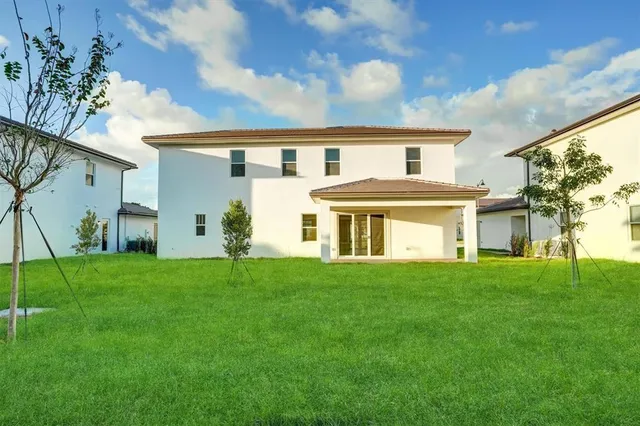 $8,000 | 12328 Southwest 43rd Street, Davie, FL 33330